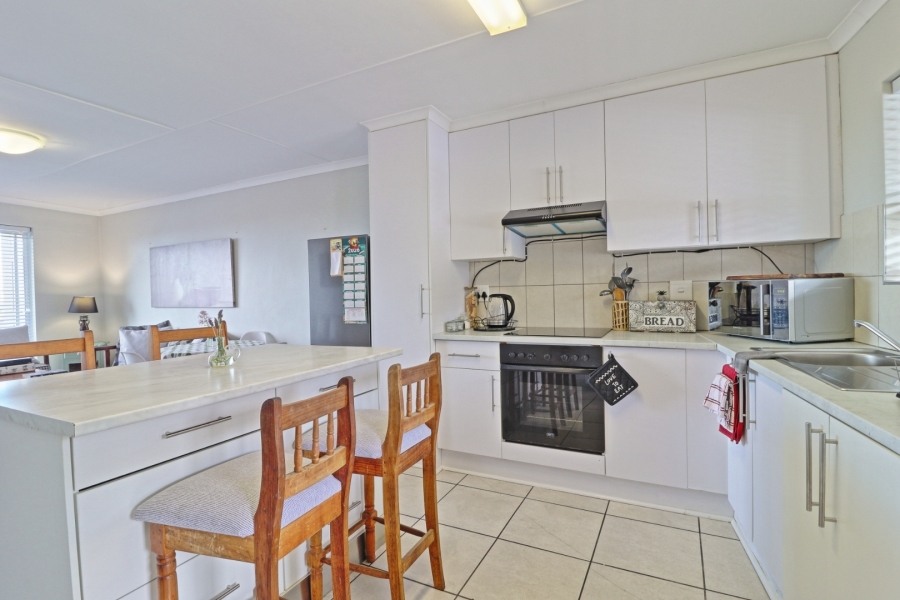 2 Bedroom Property for Sale in Island View Western Cape